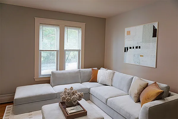 3 bed, 997 sqft, $4,400 — Photo 2