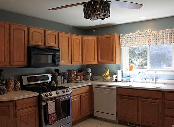 5th image of 500 Willow Dr #1
