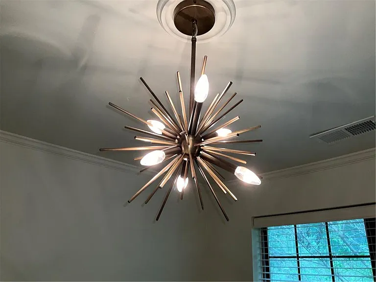 75 Roswell Ct NE — Photo 14
