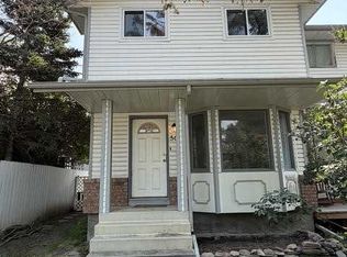 501 W Centre St N #A, Sundre, AB T0M1X0
