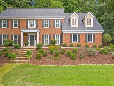 68 Skyland Dr, Roswell, GA, 30075