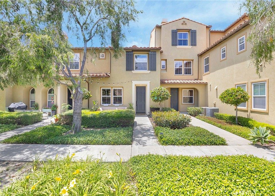 1st image of 76 Paseo Del Rey