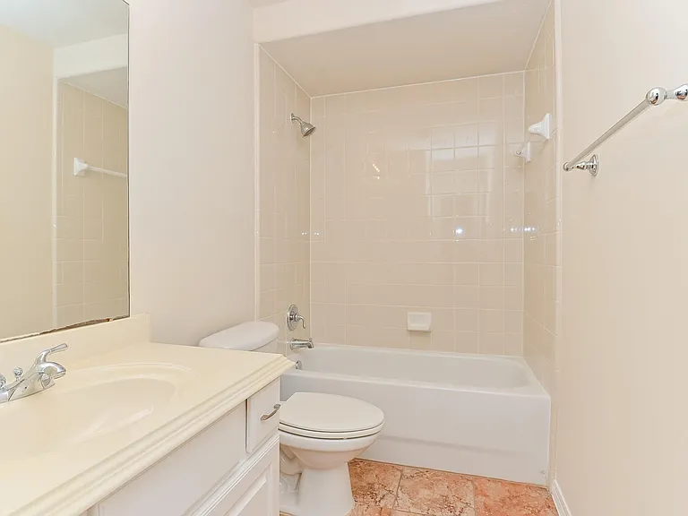 1126 Sopris Dr — Photo 27