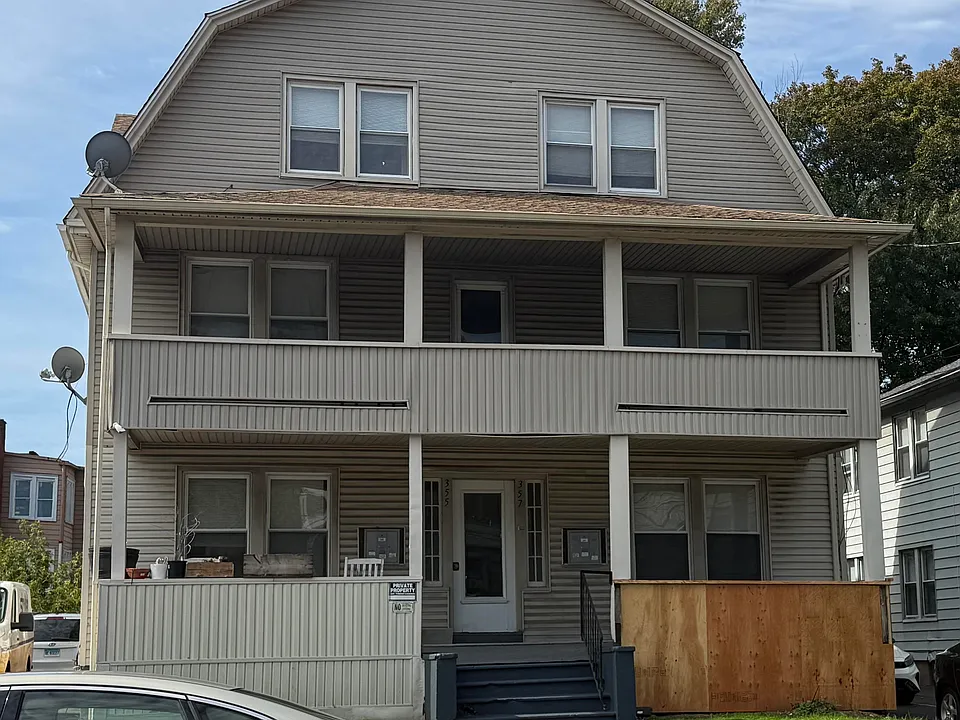355 Prospect Ave #3