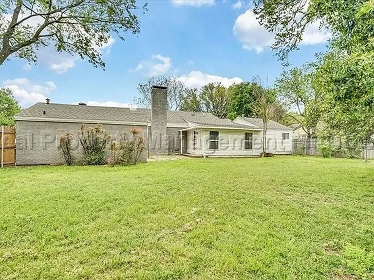 6400 Greenway Rd — Photo 34