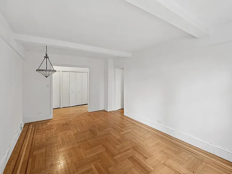 123 W 93rd St #2E — Photo 4