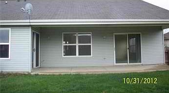 3rd image of 6716 Grovebelle Dr