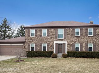 2850 Farmington Rd, Northbrook, IL 60062