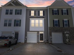 523 Turquoise Ln, Morgantown, WV 26508