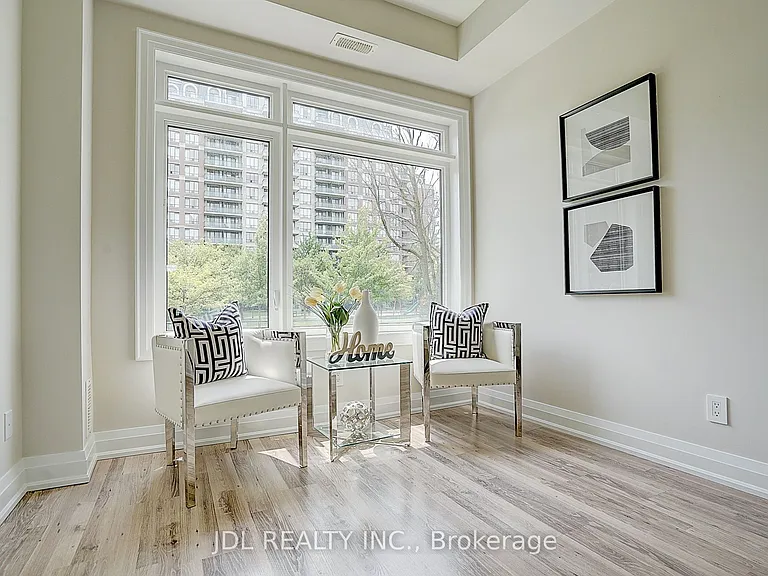 370 Red Maple Rd #D-119 — Photo 5