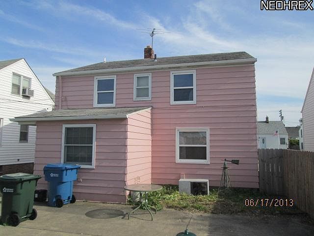 2nd image of 7006 Velma Ave