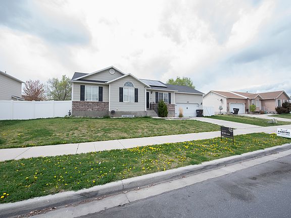 4th image of 1405 Reese Dr