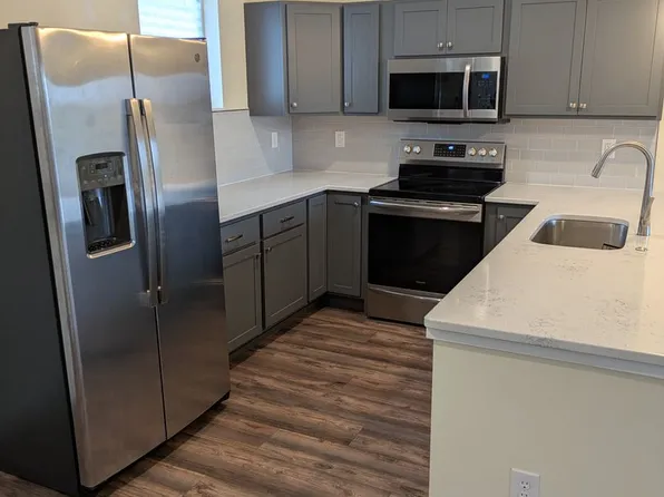 North Walnut Apartments