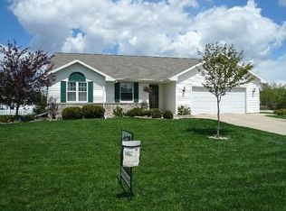 1997 Swan Pointe Ter, De Pere, WI 54115