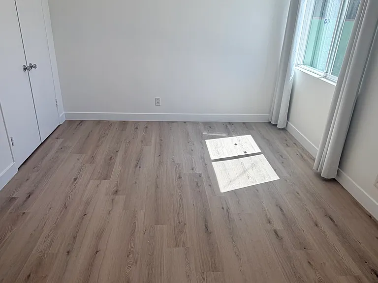 10937 Whitaker Ave — Photo 11