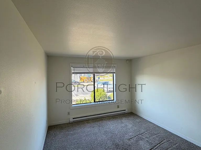 112 Blair Dr #9 — Photo 2