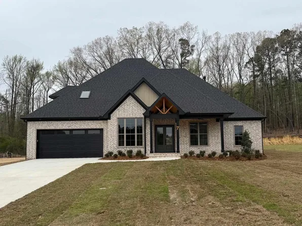 7 W Lake Ln, Little Rock, AR 72210