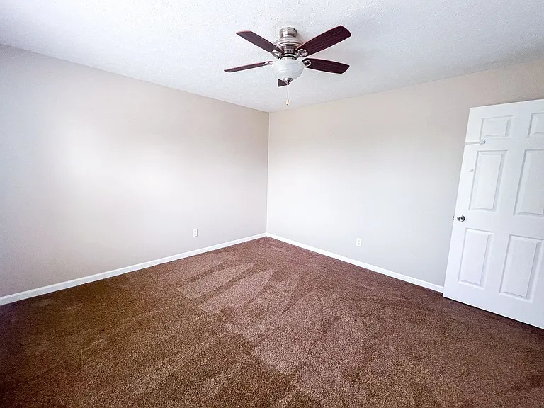 10640 Northern Dancer Dr — Photo 39