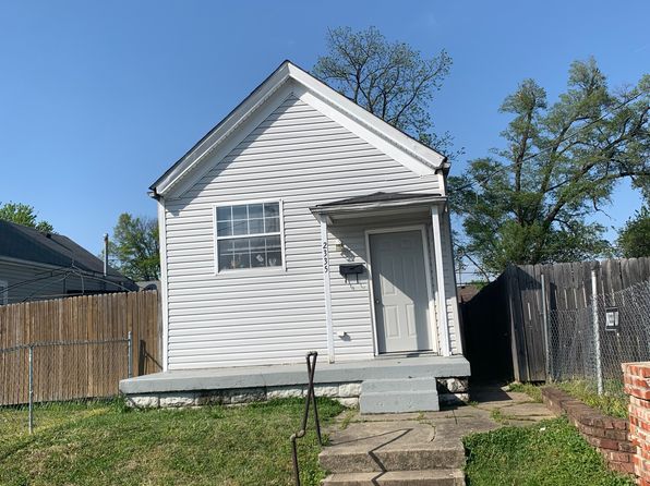 2335 Woodland Ave