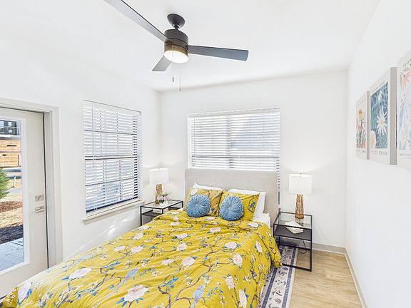 2nd image of 7298 N Kensington Way #5-106