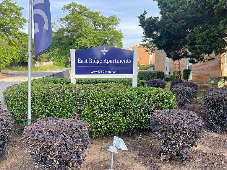 East Ridge Apartments — Photo 25