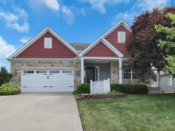 303 Rolling Acre Dr, Lithopolis, OH 43136