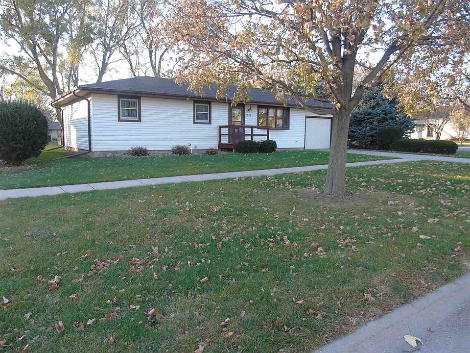 1st image of 1485 N 10th St