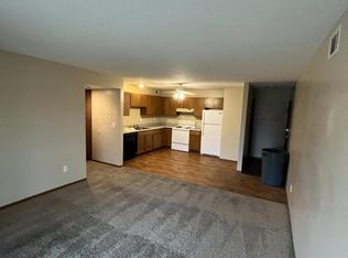 1404 Greene St #11, Adel, IA 50003