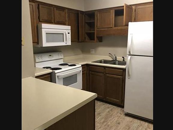 3rd image of 501 Gooseneck Dr Unit B2