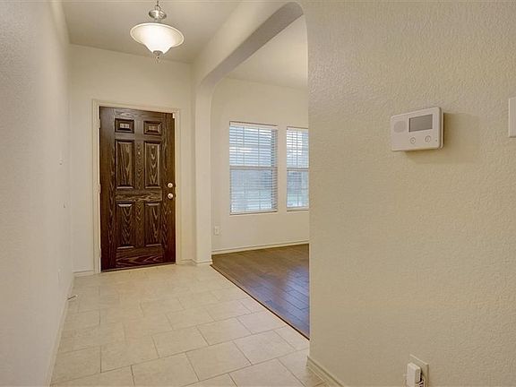 4th image of 6920 Millwood St