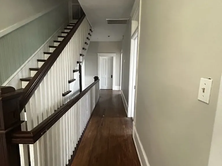 412 Johnson St — Photo 20