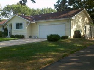 7531 Tempo Ter NE, Fridley, MN 55432