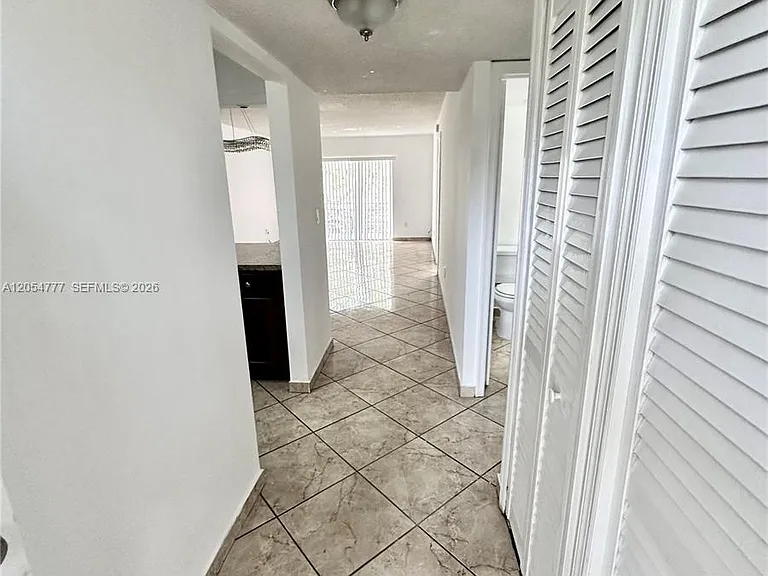 4111 Stirling Rd #408 — Photo 7