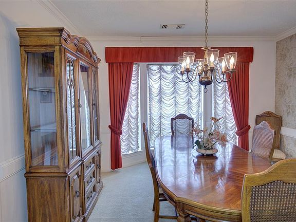 5th image of 8314 Burwood Park Dr