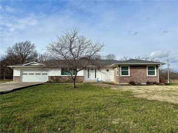 2474 NW County Road 2761 Rd, Butler, MO 64730
