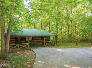 2339 Hidden Mountain Rd, Pigeon Forge, TN 37876