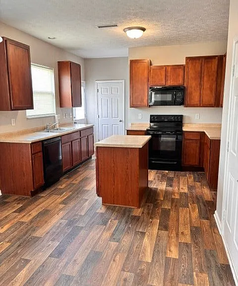 8616 Coppel Ln — Photo 7