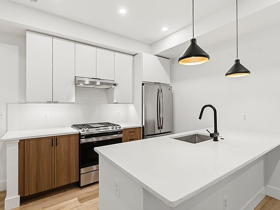 3rd image of 5230 Georgia Ave NW #406