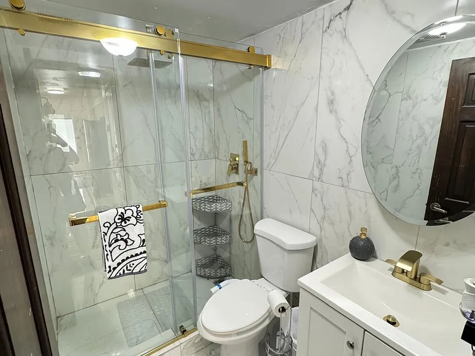 949 Pennsylvania Ave #209