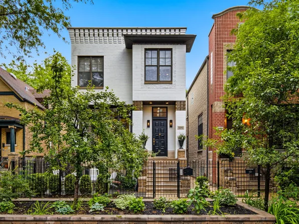 1310 W Roscoe St, Chicago, IL 60657