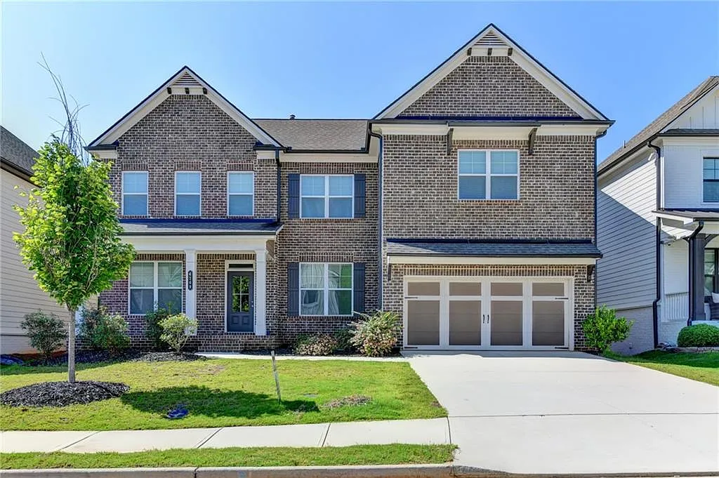 5 bed, 4.0 bath, 3860 sqft, $3,350 — Photo 3