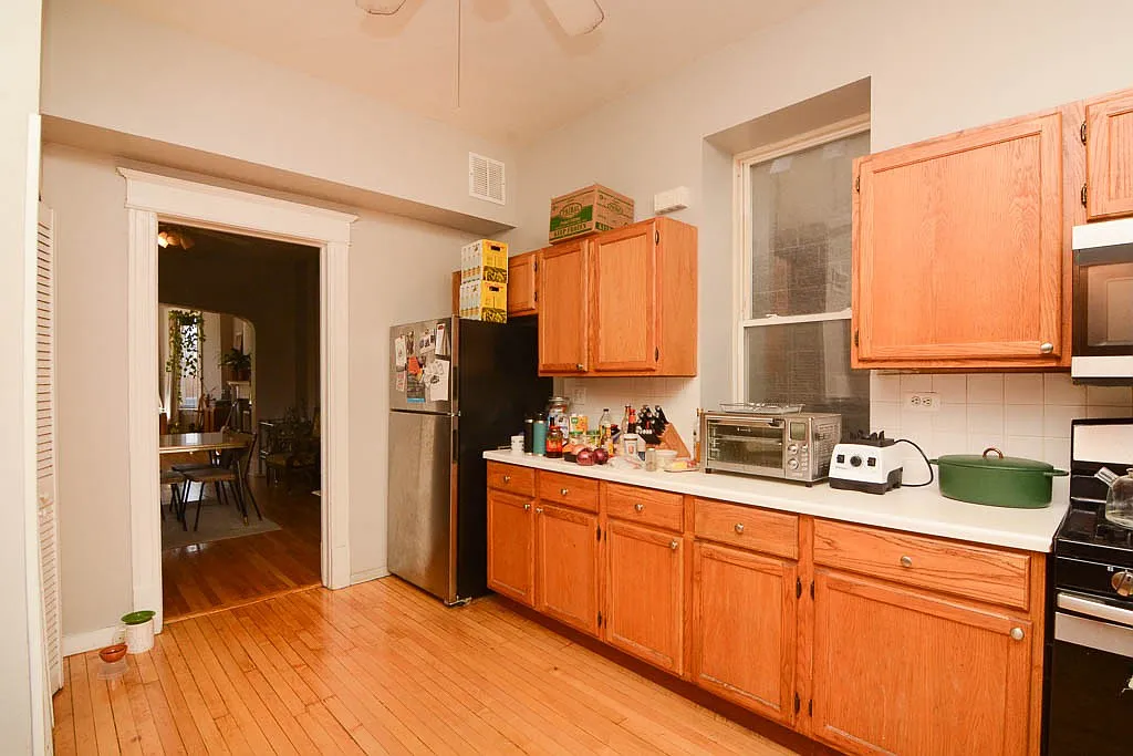 Building Photo - 2024 W Augusta Blvd #2C