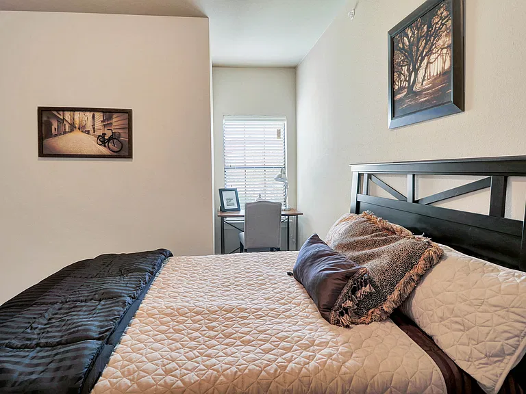 The Reserve at Chaffee Crossing Apartment Homes & Townhomes — Photo 19