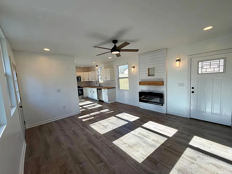 630 Selene St — Photo 9