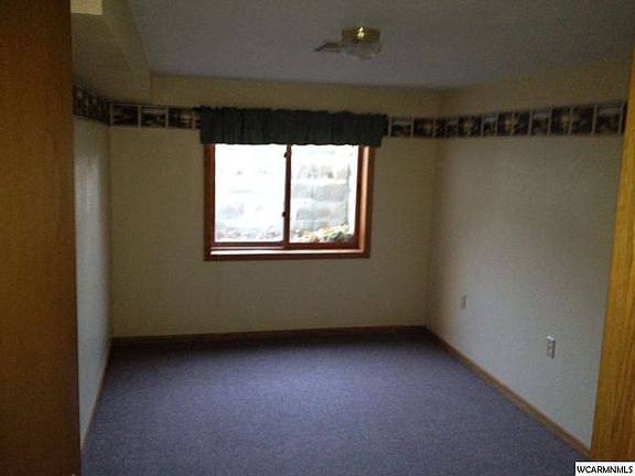 4th image of 913 Olena Ave