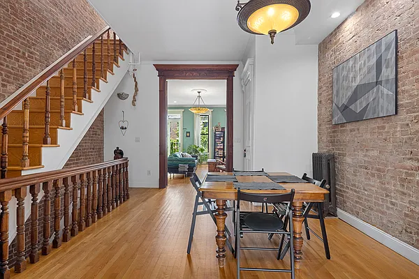 Rented by Compass | media 5