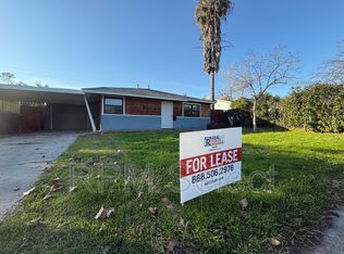 917 Amberwood Rd, Sacramento, CA 95864