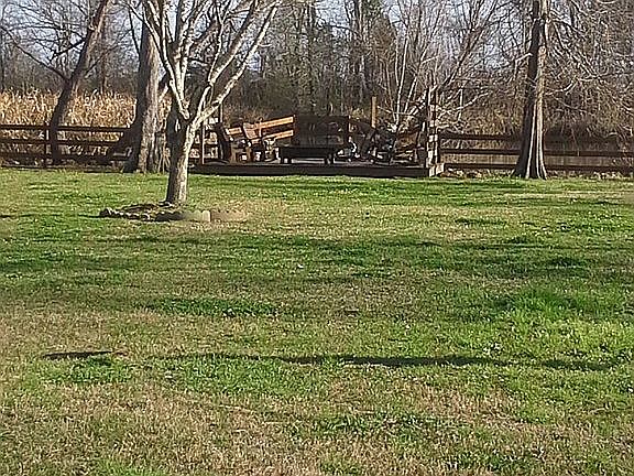 entire yard is fenced