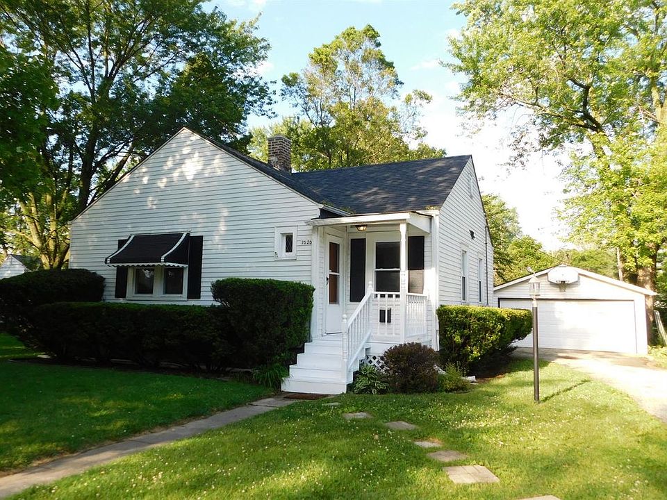1st image of 7525 Marshall St