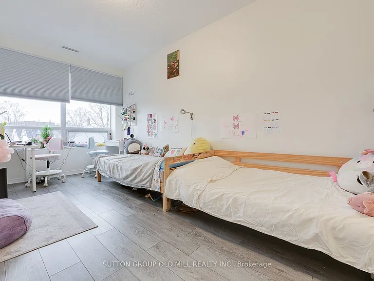 61 Heintzman St #308 — Photo 16